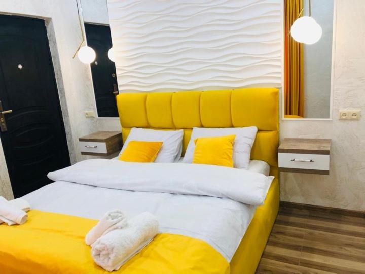 Nikas Guest House Batumi Exterior photo